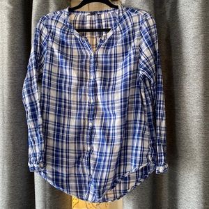 🎉EUC - Lucky Brand Top